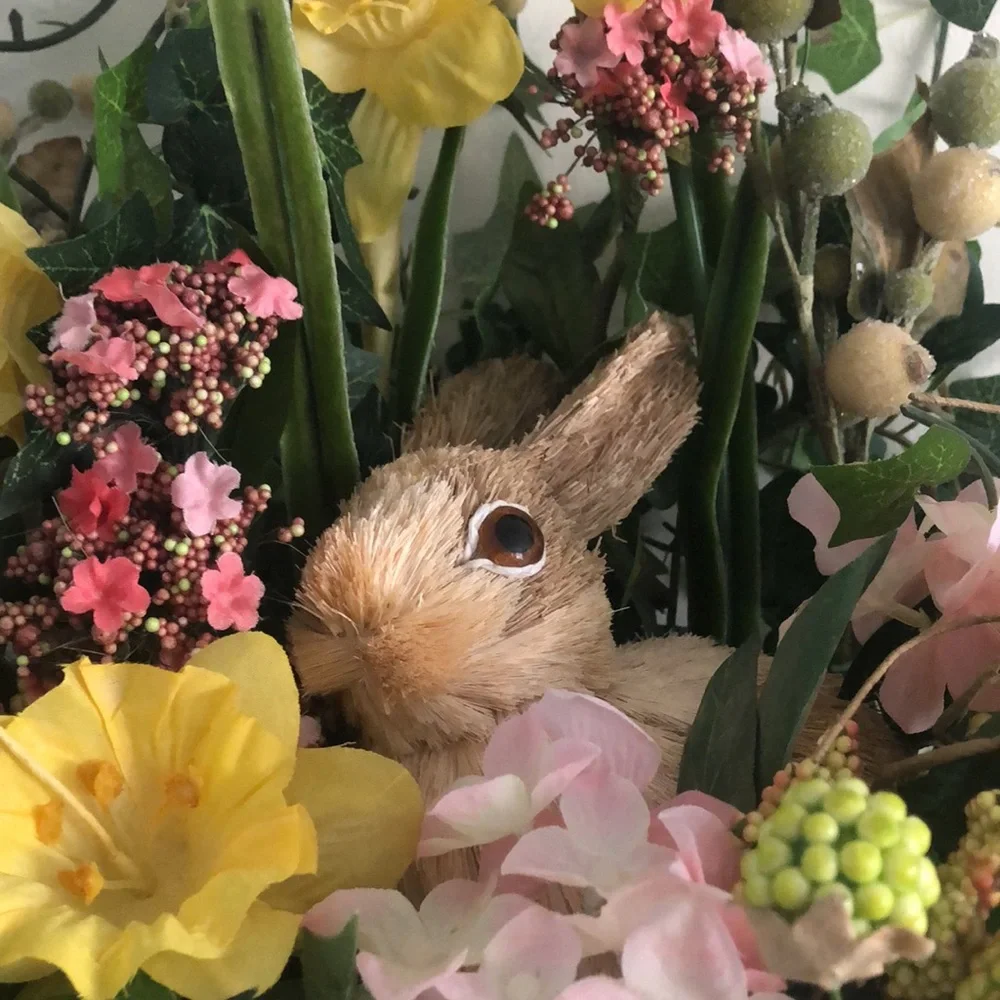 Floral Metal Basket with Raffia Bunny